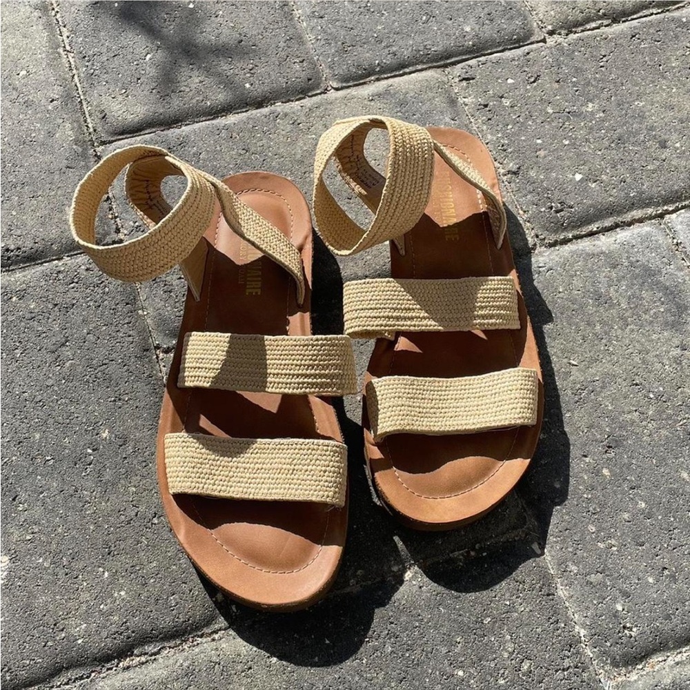 Stylish Tan Sandals for Women